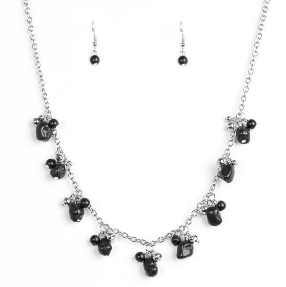 Paparazzi Rocky Mountain Magnificence Necklace Set